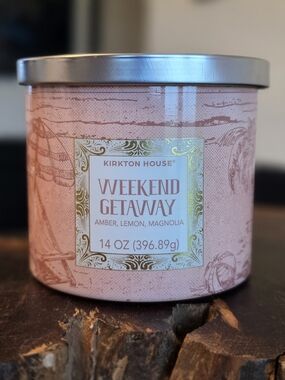 Kirktón House Weekend Getaway Scented Candle - Pink